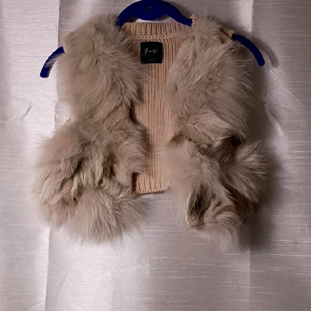 Yenissi Little girl‎ Faux Fur Vest in Cream Size S 10-12